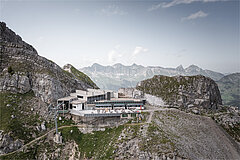 Das Berghaus La Videmanette im Sommer